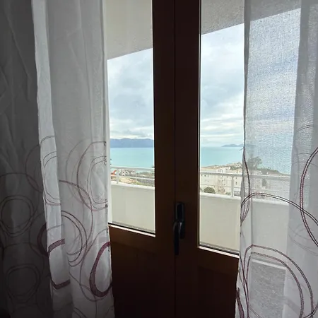 Apartment Vista Mare *